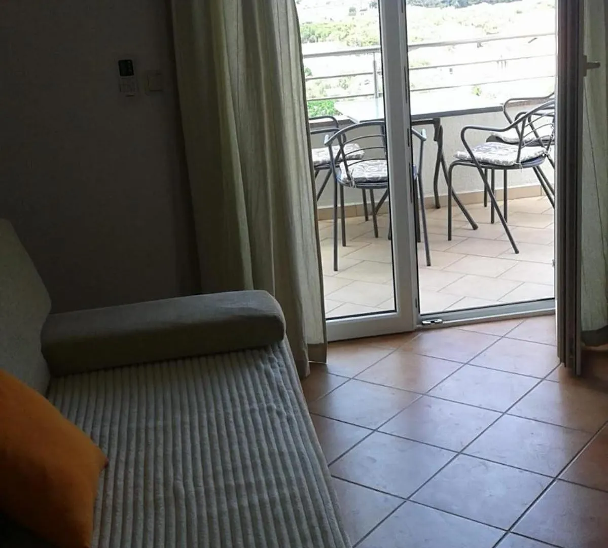Apartment House Nono Povljana