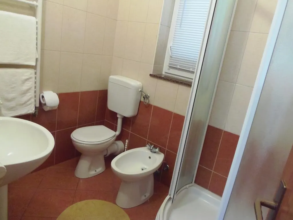 Apartment House Nono Povljana 0*,  Kroatien