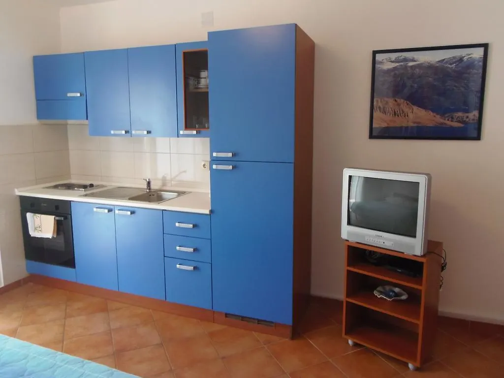 Apartment House Nono Povljana Kroatien
